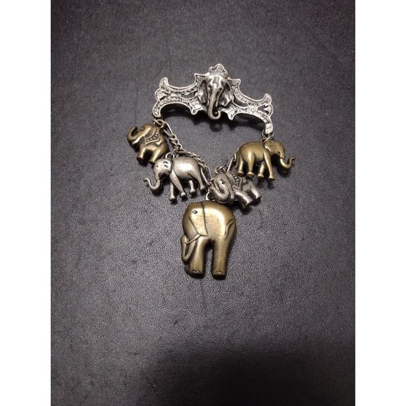 *Sale* Multi tone Elephant brooch - Picture 1 of 9